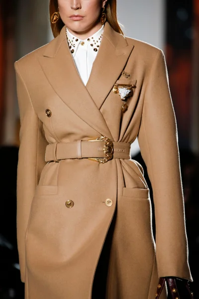 Look 6